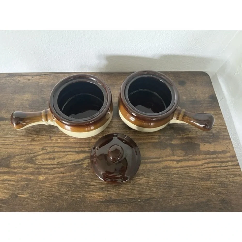 PAIR Soup‎ Crocks Glazed Ceramic Multi-toned 1 Lid